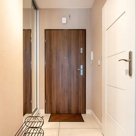 Apartamentysnu, Wola Komfort II Z Parkingiem Warsaw Exterior photo