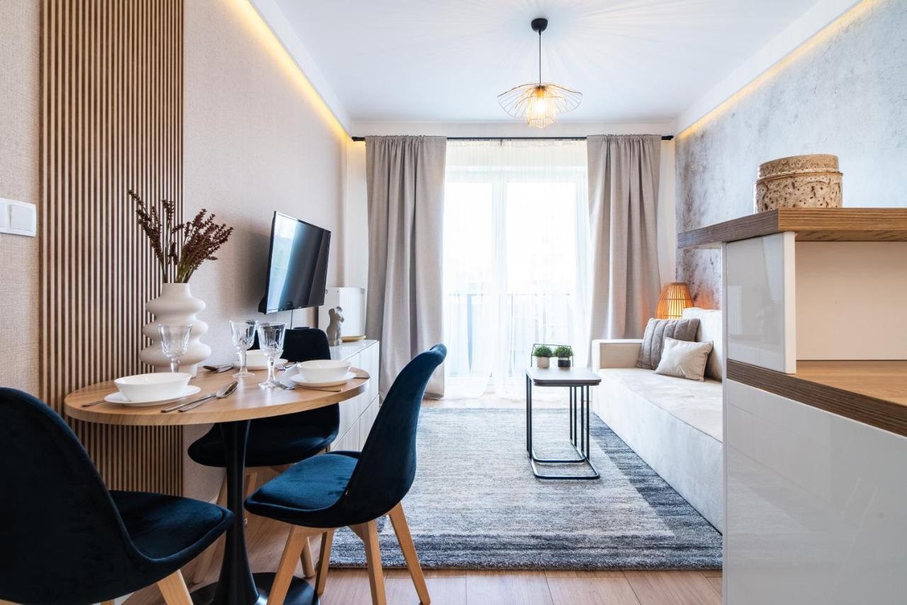 Apartment Apartamentysnu, Wola Komfort Ii Z Parkingiem *