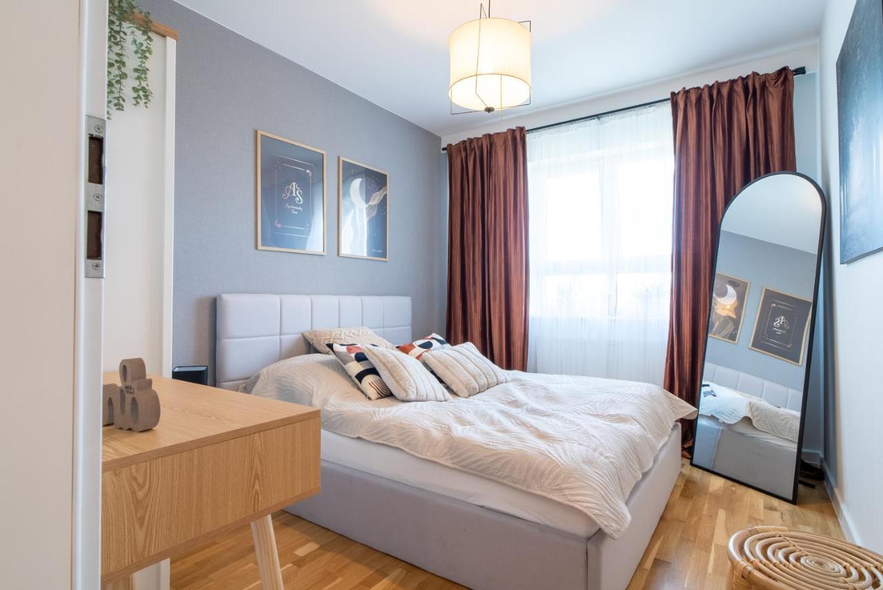 Apartamentysnu, Wola Komfort Ii Z Parkingiem Apartamento
